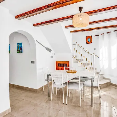 Benicuco Villa *